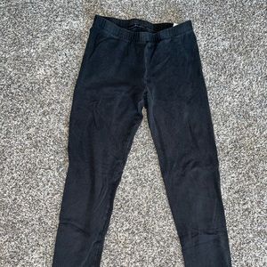 Black leggings